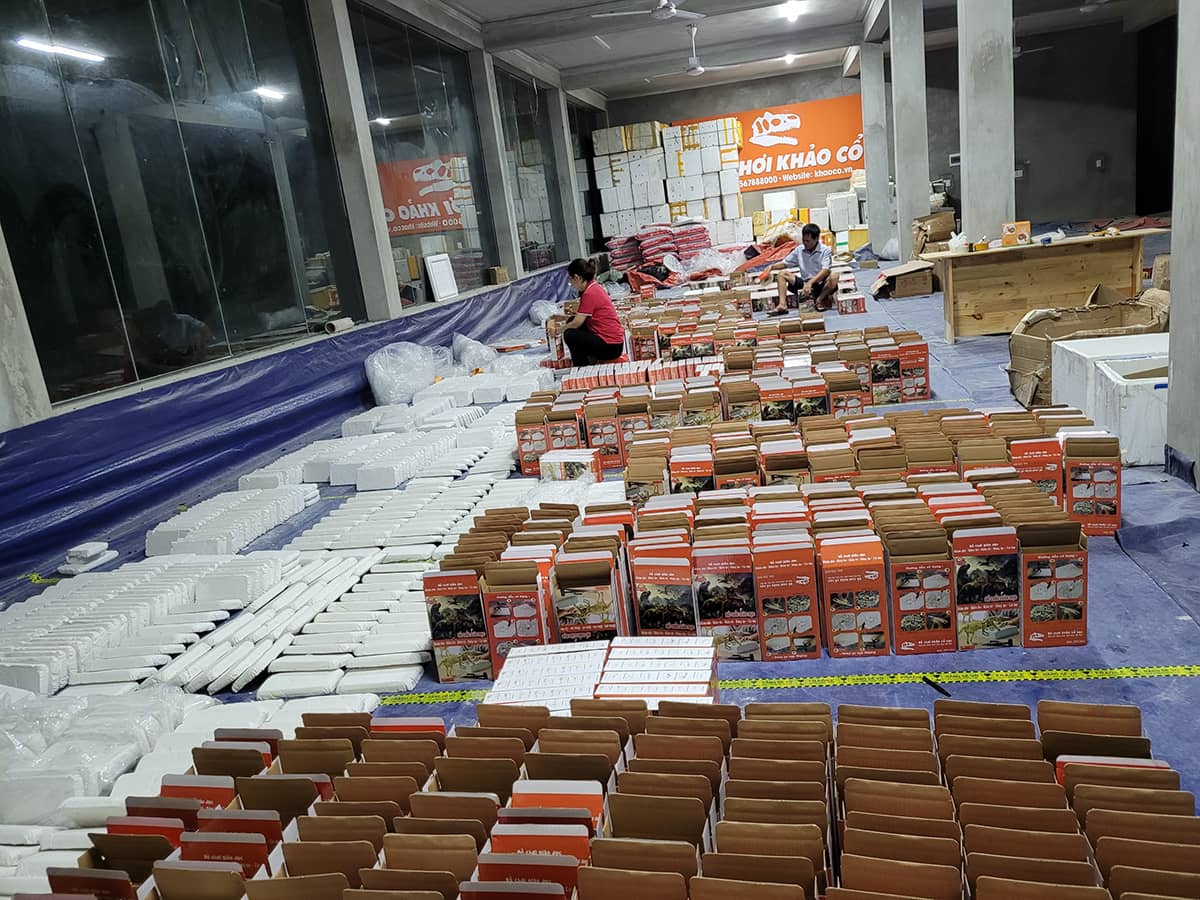 Xưởng sỉ đồ chơi khảo cổ